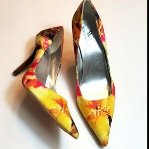 Worthington high heel size 6 1/2 M Very good condition